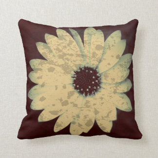 Spattered Daisy Print Sierkussen