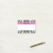 Speciaal afdrukken in zwart, wit, warm roze zebra post-it® notes (Op bureau)