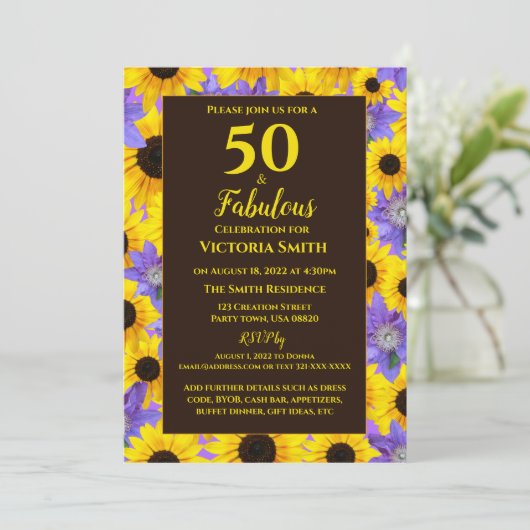 Speciaal gepersonaliseerd 50- en Paarse Floral Kaart (Staand voorkant)