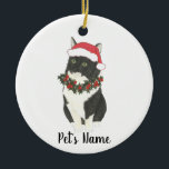 Speciaal gepersonaliseerde Tuxedo Ragamuffin Cat Keramisch Ornament<br><div class="desc">Maak de mooie lijst dit jaar met een versiering van je favoriete vuile kat elf!</div>