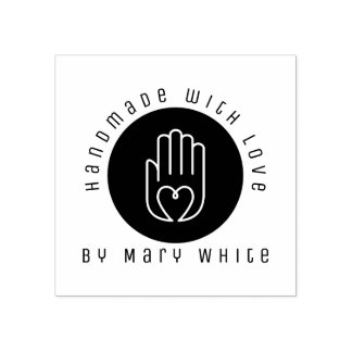 Speciaal handgemaakt met liefdesharthand rond rubberstempel