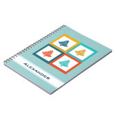 Speciaal ontwerp met vier kerstbomen voor de retro notitieboek (Linkerzijde)