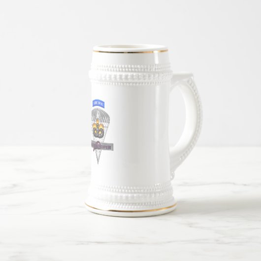 Speciaal ontworpen paratrooperLogo voor gebruik in Bierpul (Voorkant rechts)