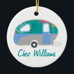 Speciaal ontworpen tapekaravan voor retro keramisch ornament<br><div class="desc">Bekijk het volledige assortiment van 25 Retro Caravans van Trina Esquivelzeta @SurfaceHug op verschillende andere producten in het collectie hieronder.</div>