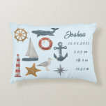 Speciaal uitgereikte geboorte van baby accent kussen<br><div class="desc">Persoonlijke geboorte van baby details zeeman-zeemanje</div>