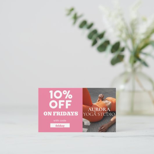 Speciaal Yoga Studio Code op vrijdag Visitekaartje (Staand voorkant)