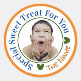 Speciaal zoete traktatie voor jou fotonaam Sinaasa Ronde Sticker