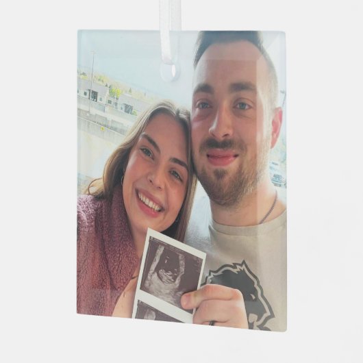 Special Order Dylan B Glass Ornament (Voorkant links)