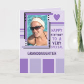 Speciale kleindochter voegt foto paarse verjaardag kaart (Voorkant)