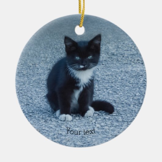 Specialiseer Tuxedo black en white kitten Keramisch Ornament (Voorkant)