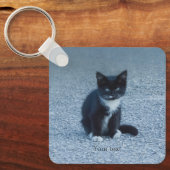Specialiseer Tuxedo black en white kitten Sleutelhanger (Voorkant)