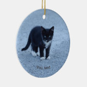 Specialiseer zwarte en witte Tuxedo kitten Keramisch Ornament (Rechts)