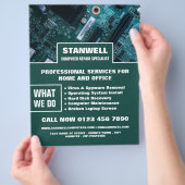 Specialist voor computerreparatie op moederbord Ad Flyer (Hand)