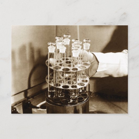 Specimens in met glas afgesloten testbuizen briefkaart (Voorkant)