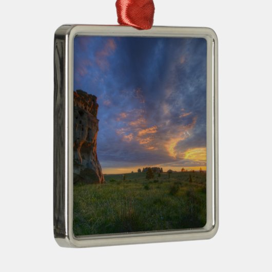 Spectaculaire zonnehemden op Medicine Rocks Metalen Ornament (Rechts)