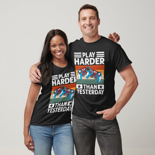 Speel harder dan gisteren Retro Gamer Controller T-shirt (Unisex)