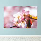 Speel van zonlicht en schaduw op Sakura bloemblaad Canvas Afdruk (Insitu (Houten vloer))