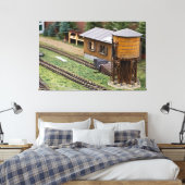 Speelgoed Treinplatform voor watertoren Canvas Afdruk (Insitu (Slaapkamer))