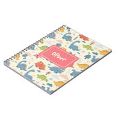 Speels dinosauruspatroon gepersonaliseerd notitieboek (Linkerzijde)