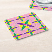 Speels geometrisch kruispatroon kartonnen onderzetters (Schuin)