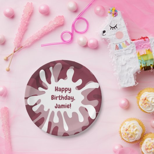 Speelse Abstracte Rode Spatverf Schildering Verjaa Papieren Bordje (Feest)