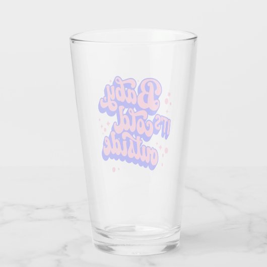 Speelse Baby, het is koud buiten het winterontwerp Glas (Achterkant)