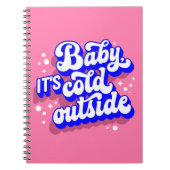 Speelse Baby, het is koud buiten het winterontwerp Notitieboek (Voorkant)