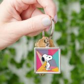 Speelse Beagle Cartoon Geometrische Pop Art Sleutelhanger (Hand)