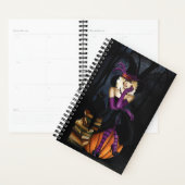 Speelse Blonde Heks Pompoen Paarse Fantasie Planner (Display)