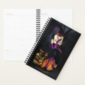 Speelse Blonde Heks Pompoen Paarse Fantasie Planner (Display)