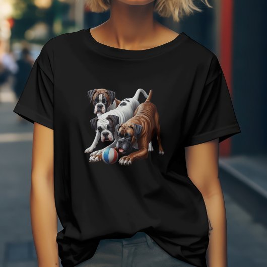 Speelse Boxerhonden en Bal: Plezier in elke Ophaal T-shirt