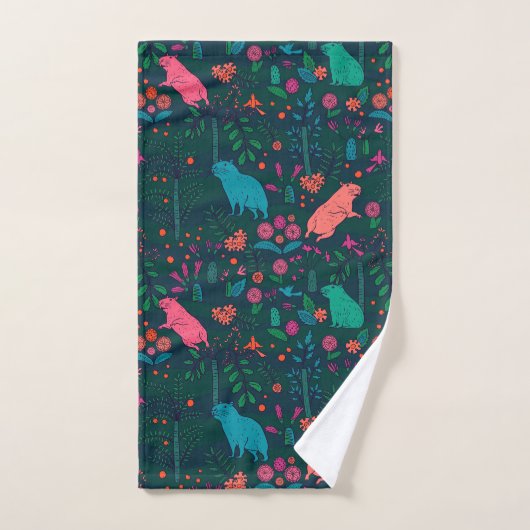 Speelse Capibara in het Bos – Naadloos Tropisch Handdoek (Handdoek)