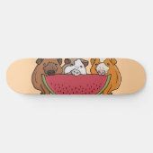 Speelse cavia's en watermeloen illustratie persoonlijk skateboard (Horizontaal)