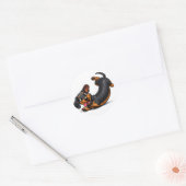 Speelse Dachshund Puppy Ronde Sticker (Envelop)