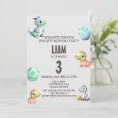 Speelse en schattige dinosaurus Kids Verjaardag Ui Kaart (Staand voorkant)