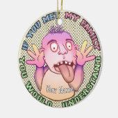 Speelse gezichtsuitdrukking familie keramisch ornament (Links)