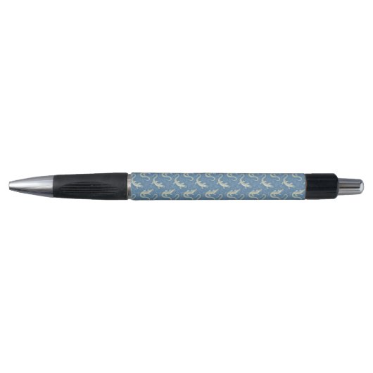 Speelse Groene Alligator Paisley op Blauw Pen (Voorkant)