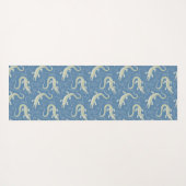 Speelse Groene Alligator Paisley op Blauw Yogamat (Achterkant (horizontaal))