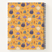 Speelse Halloween geesten en heksen patroon Notitieboek (Achterkant)