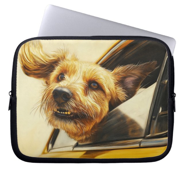 Speelse hond genieten van autorit Art Print Laptop Sleeve (Voorkant)