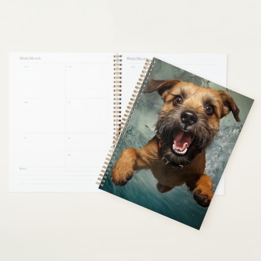 Speelse hond zwemmen onder water ontwerp planner (Display)