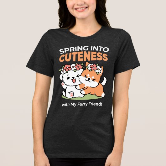 Speelse honden met bloemenkronen – Fun Spring Them Tri-Blend Shirt (Voorkant)
