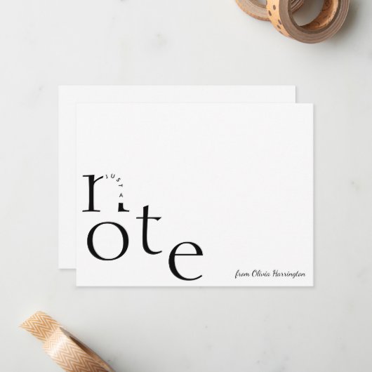 Speelse Just a Note in Motion met scriptnaam Notitiekaartje (Voorkant / Achterkant in situ)