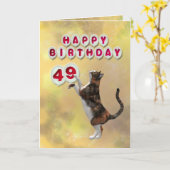 Speelse kat en 49e Happy Birthday ballonnen Kaart (Gele Bloem)