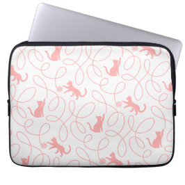 Speelse Kat en Draadbal Patroon Licht Koraalroze Laptop Sleeve