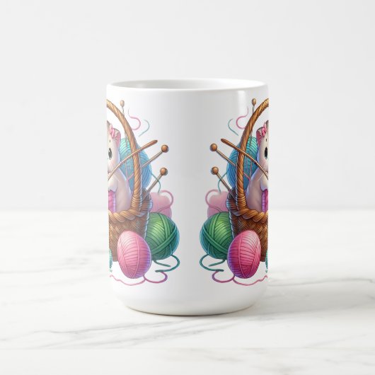 Speelse kat in een garen mand met thee - Cozy Craf Koffiemok (Center)