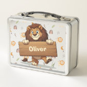 Speelse Leeuw met Houten Naambord (Achterkant)