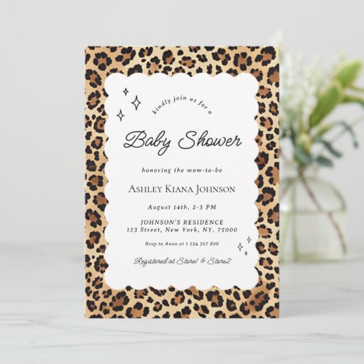 Speelse Leopard Print Wavy Lijst Baby shower Kaart (Staand voorkant)
