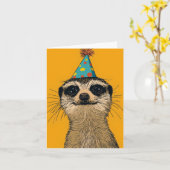Speelse Meerkat Verjaardag Kaart (Gele Bloem)