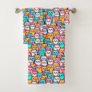 Speelse minimalistische katten in meerkleurige pas bad handdoek